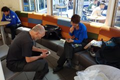 Auf der Fähre, WiFi checken / on the ferry checking WiFi....🤔