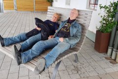Und dann, nach der Turmbesichtigung..... /
And then, after climbing the tower....