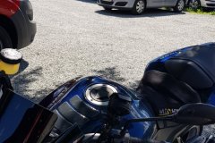 In Schiltach finde ich ein schattiges Plätzchen zum Parken. /
I am able to find a shady spot to park my bike in Schiltach.