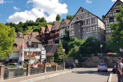 Altes Städtchen von Außen.... /
Old village from the outside.....