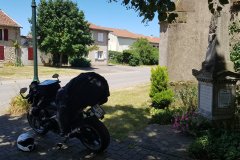 Letzter Stop vor dem Campingplatz. /  Last stop before i get on the campground.
